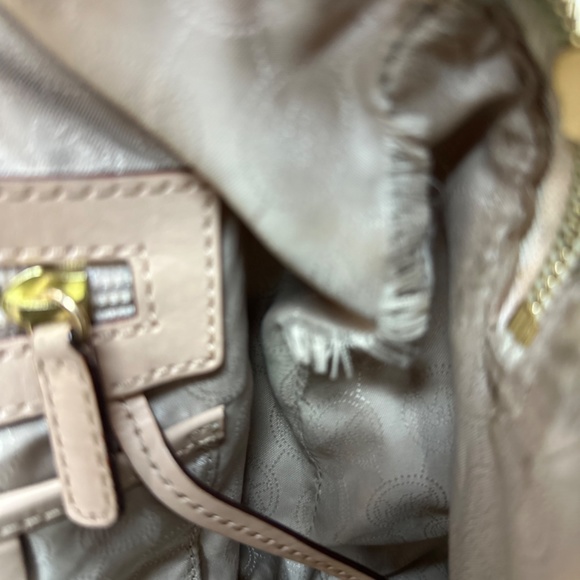 Micheal Kors speedy bag - Picture 8 of 8